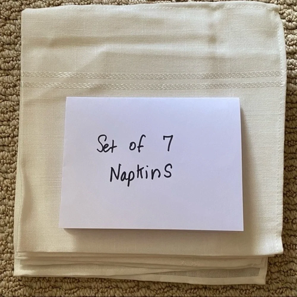 Vintage Off White Cream Stripe Formal Large Dinner Napkins Set of 7 NWOT